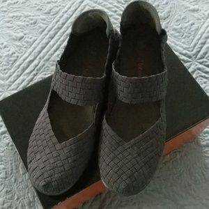 Shoes Gray Size 7